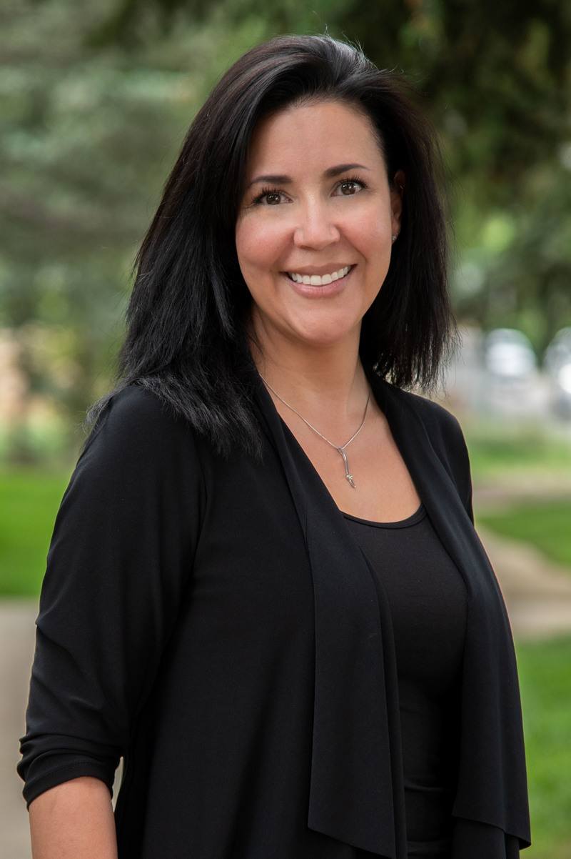 Yvonne, a business assistant for Todd M. Roby, DDS, PC in Longmont, CO